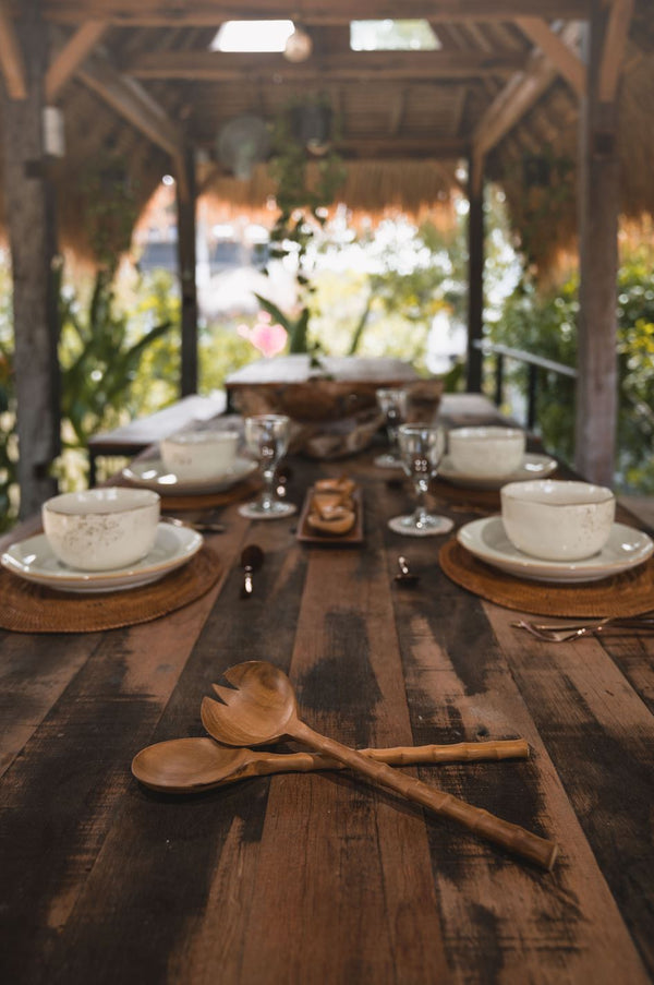 BAMBOO HANDLE SERVING TONGS