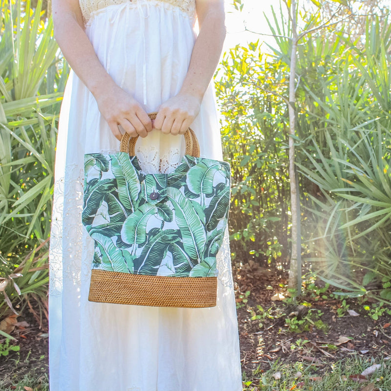 EMILY TOTE IN PALM LEAF